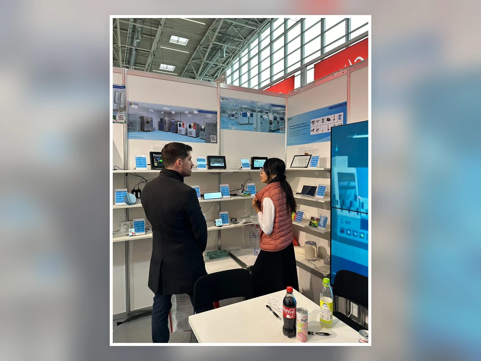 Customer Meeting at the Booth