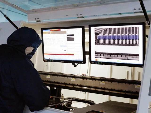 AOI particle inspection during the TFT LCD FOG process